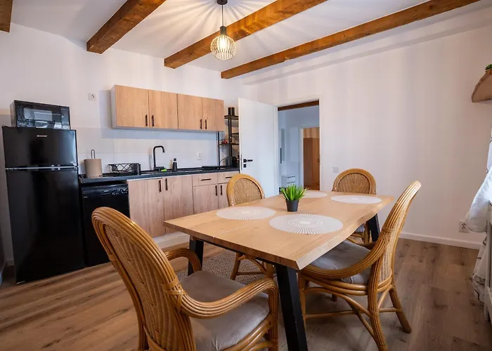 Apartman Middle Brassó